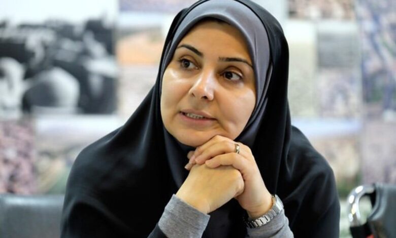 فرزانه صادق