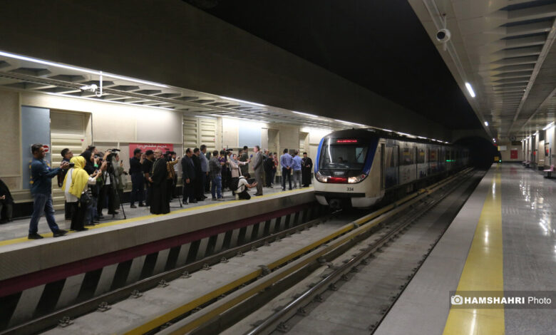 بازدید خبرنگاران خارجی و نمایندگان رسانههای خارجی از مترو مریم مقدس(س)