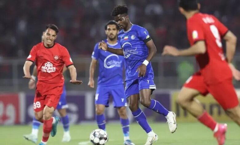 استقلال تراکتور