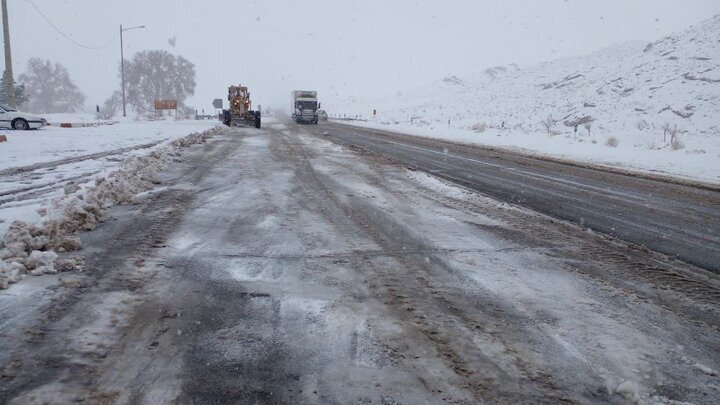 جاده های برفی