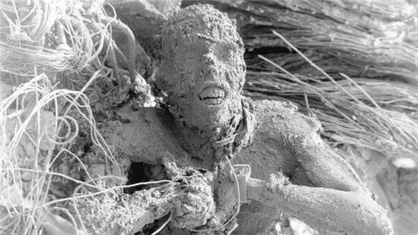 ماجرای صحرای طبس