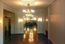 کاخ نیاوران