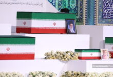 مراسم ادای احترام سران قوا و هیئت های رسمی کشورهای جهان بر پیکر رهبر شهید و خانواده شهید ایشان