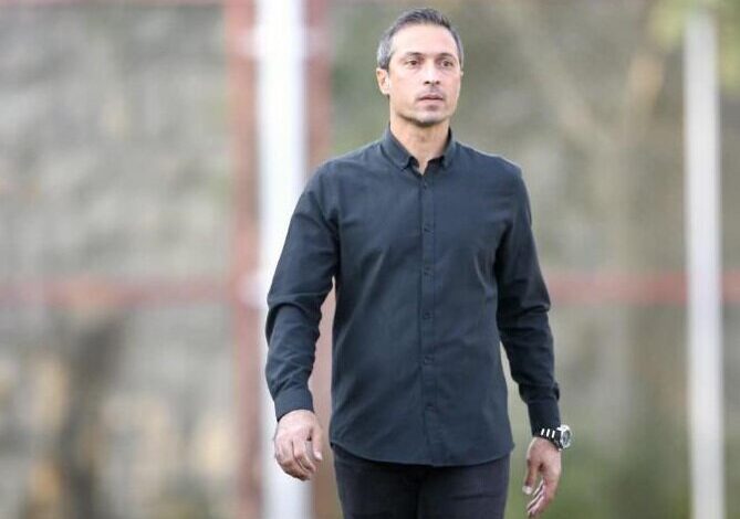 فرزاد آشوبی